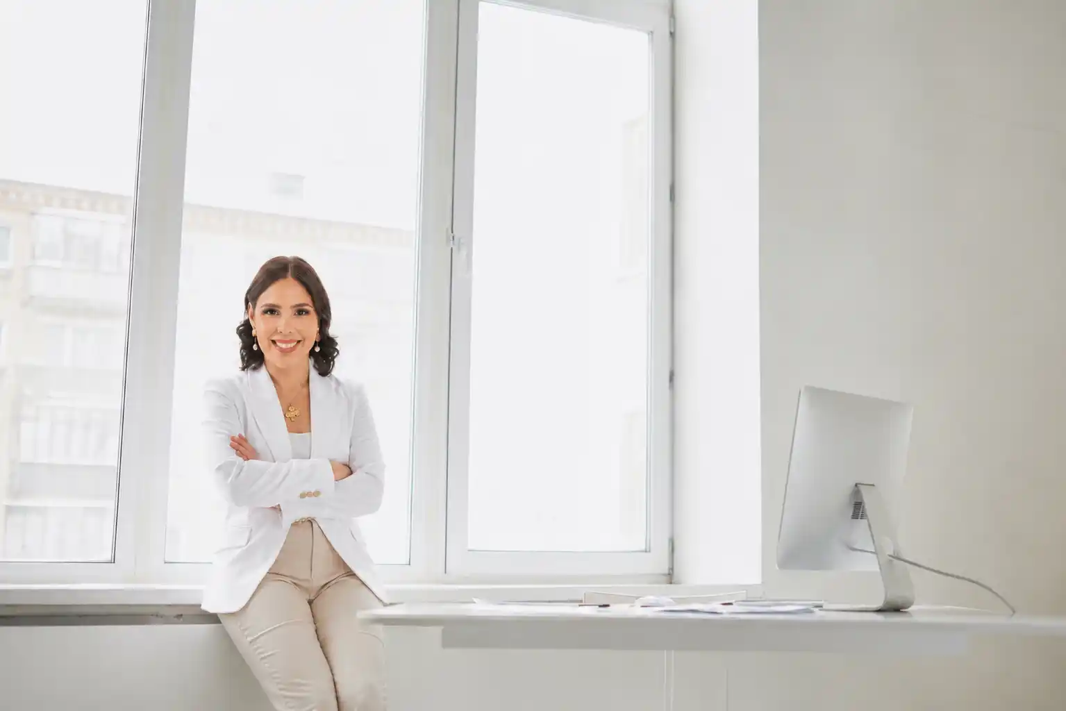 viva-casa-mortgage-solutions-about-us-lender-lorena-gallisa